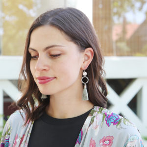 tassel hammered silver earrings next romance new mint soft Julz model