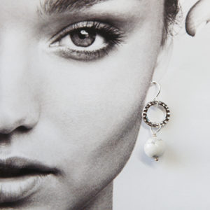 Marble Pearl Hammered ring drop earrings - gold silver rose gold