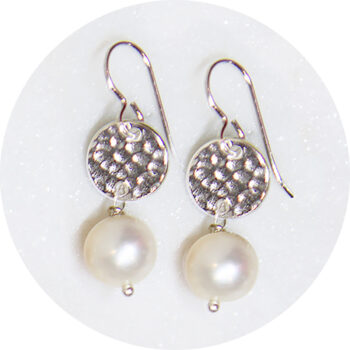 hammered silver Pearl earrings NEXT ROMANCE jewellery