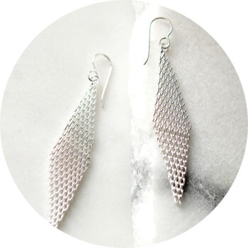 silver woven crop rhombus mesh earrings silver