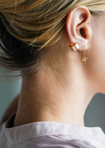 model ear neck bubble northern star